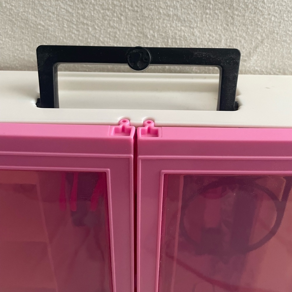 Gently Used Barbie Ultimate Closet - Picture 2 of 7